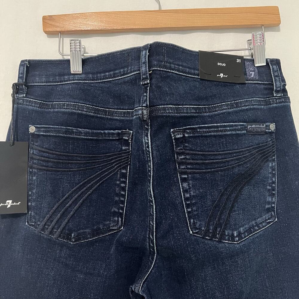 NEW 7For All Mankind Dojo Jeans Womens 31 Blue Flare Leg Stretch Denim Dark Wash
